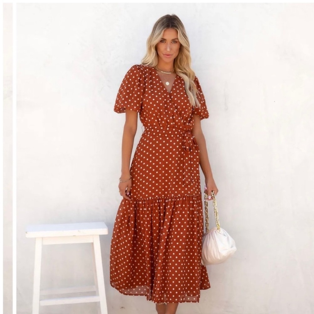 Vici Wrap Midi Dress Rust Brown Polka Dot Ruffle Hem Short Sleeve‎ Women's